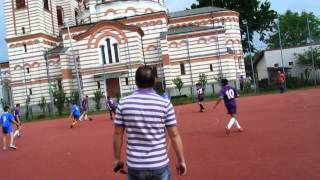 preview picture of video 'Cupa cartierelor Fratelia & Steaua la minifotbal - video by Peter Bahuczki'