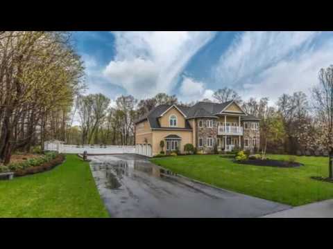 2 Bridle Path, Lynnfield MA -  Debbie Caniff -  Tel: 617 771 2827