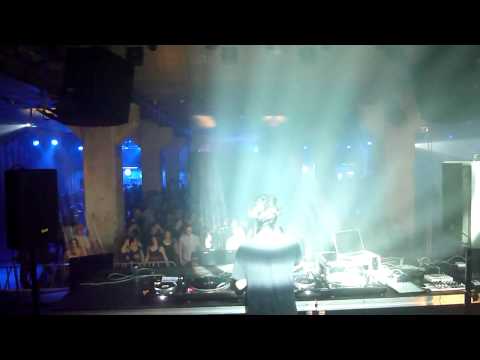 BUŁKA PARYSS'KA - ADAM MARSHALL @ B90 (02.05.2015)