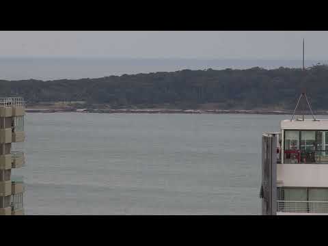 Punta del Este a Mediodía, vista hacia Isla Gorriti