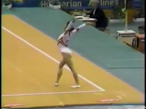 🥇 Ecaterina Szabo 🇷🇴 FX EF 10.000 1983 World Championships