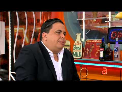 Carlucho y el guajiro en El Happy Hour - América TeVé