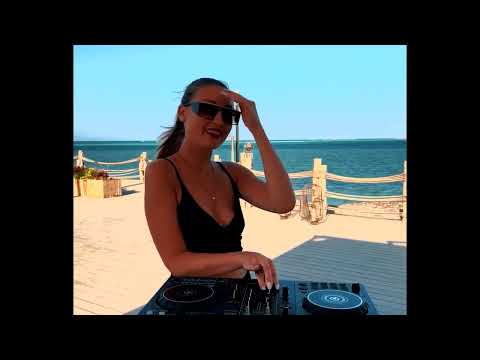 DJ SVETA