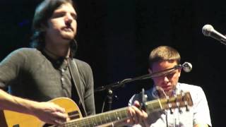 The Avett Brothers- &quot;The Man in Me&quot; (Bob Dylan Cover) Columbus, OH