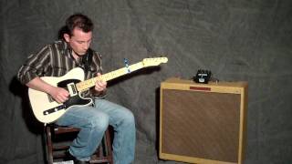 Video thumbnail for Pro Co White Face RAT Demo - Billy Penn 300guitars.com by 300guitars