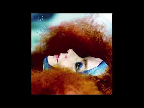 Björk : Oskasteinn Narrated by David Attenborough, sung by Graduale Nobili