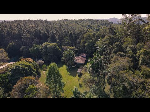 CHÁCARA EM CONDOMÍNIO COM 3MIL M² DE TERRENO - EMBU DAS ARTES