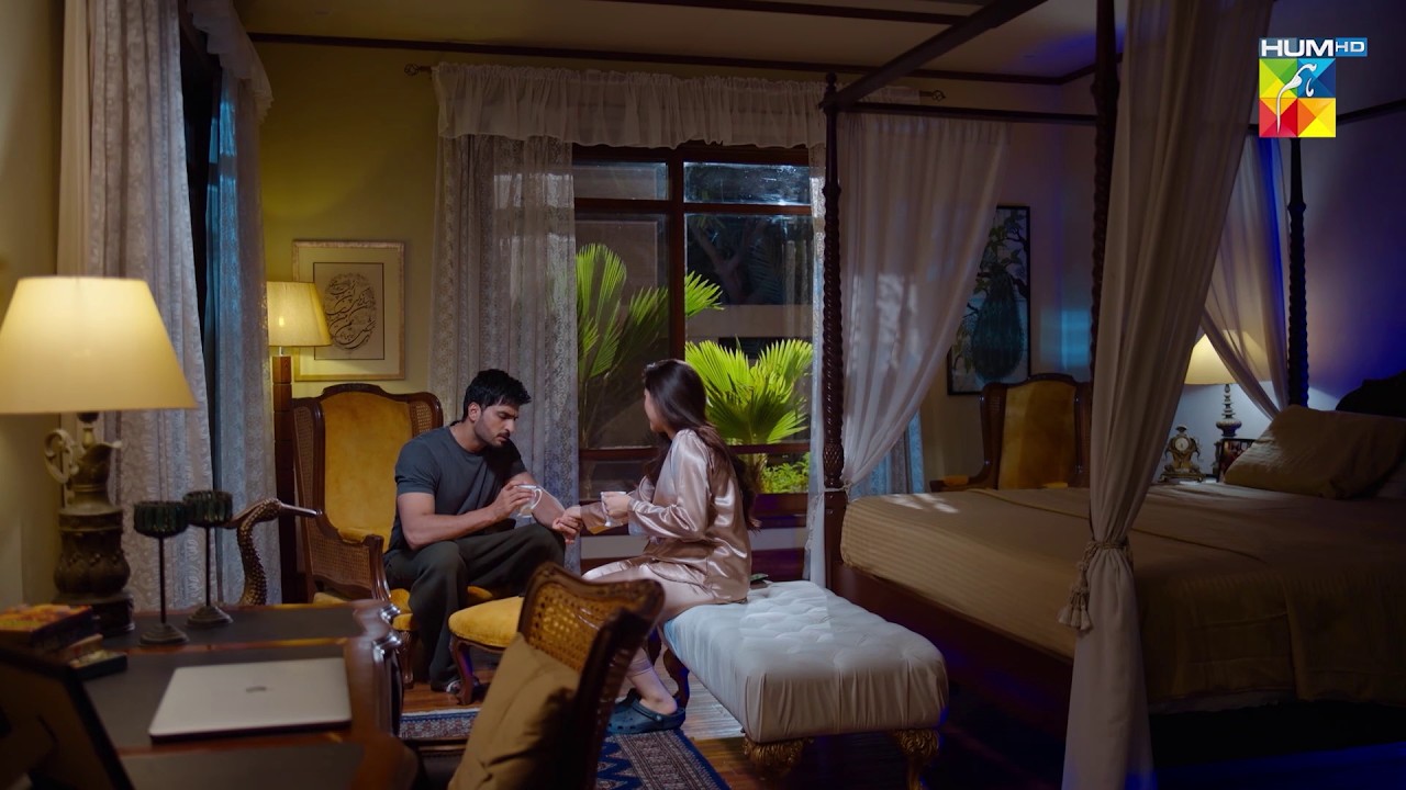 Tumhara Hath Kesay Jala Umamma..! Zehar-e-Mohabbat  - HUM TV