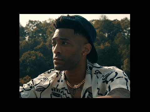 BEEZY - Keep Fighting (Official Music Video)