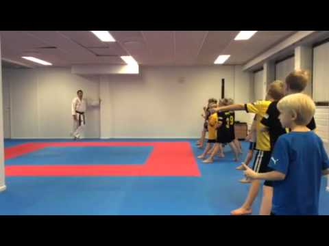 KuPS 06 - Kuntokeskus Huippu