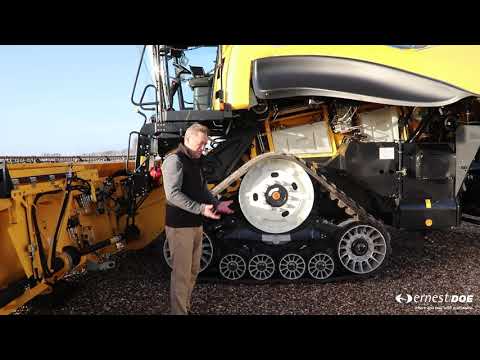 New Holland - CR9.90 combine product video