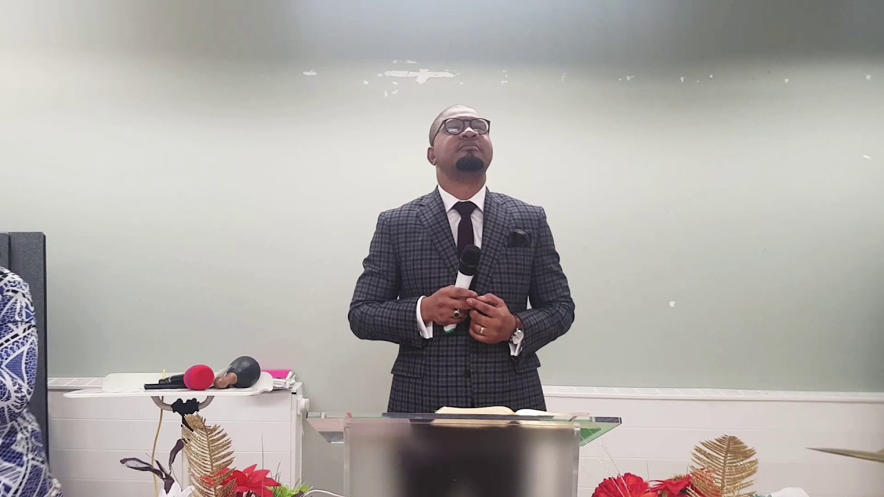 NE PENSEZ PLUS AUX ÉVÉNEMENTS PASSÉS