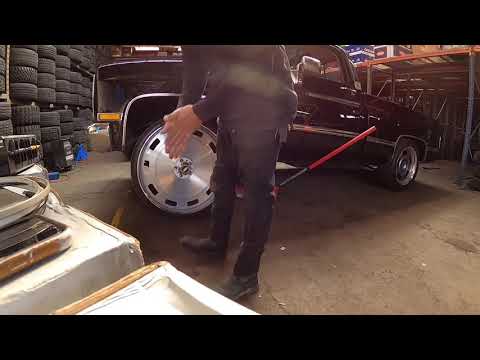 Sunday Funday Decide to bolt up 28” Chevy Replica Wheels on my 1984 Chevy c10 c-10 truck 28x10 Rear