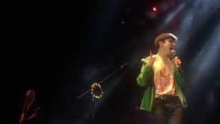 DECLAN MCKENNA - WHY DO YOU FEEL SO DOWN (Live Plaza Condesa) Mexico