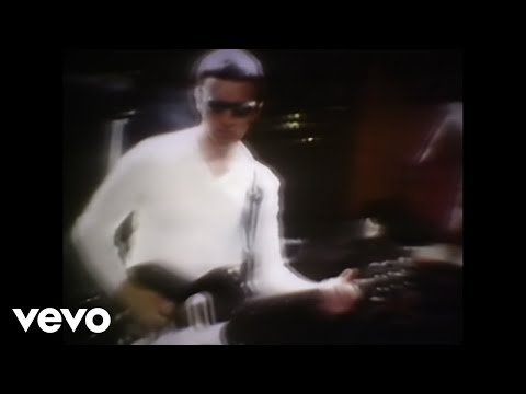 Squeeze - Take Me I'm Yours (Official Music Video)