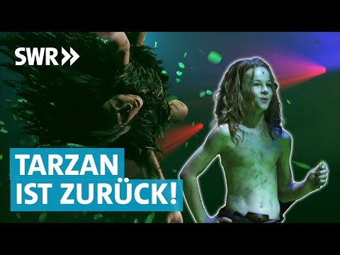 Blick hinter die Kulissen: Vor dem 1. Auftritt der Kinder beim Disney Muscial Tarzan in Stuttgart