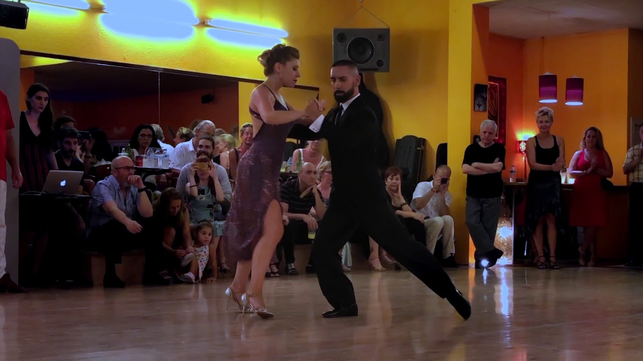 Stefania Colina y Juan Martín Carrara Valencia