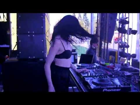 Audrey Napoleon - Poison - [Official Live Concert Video]