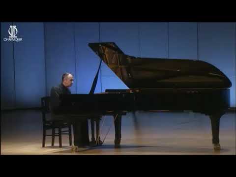 F.Chopin: Waltz cis-moll op.64.no.2 (Mikhail Pletnev)