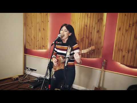 Katarzyna Pietras 'Masz coś' LIVE @Funhousestudio.pl