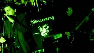 WALLENBERG - Love Is Slavery (Live - 24/05/2010)