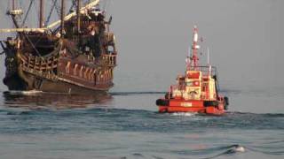 preview picture of video 'Skwer Kościuszki - cumujący galeon - Gdynia'