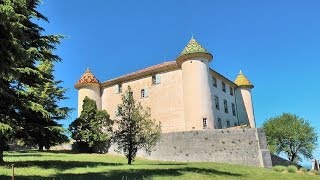 preview picture of video 'Aiguines and the Castle of Aiguines (Château d'Aiguines), southern France [HD] (videoturysta)'