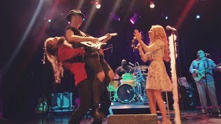 Haley Reinhart & Casey Abrams - Time of the Season [Live in LA]