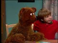 Classic Sesame Street Angela Telly And Baby Bear Rosita Sings Here Are Some Things Shapes 1993