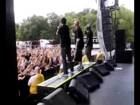Styles Of Beyond feat. Mike Shinoda - Remember The Name (Projekt Revolution Tour 2007)