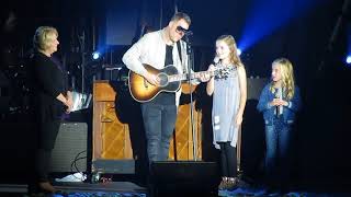 Matthew West sings with his daughters, Lulu and Delaney - &quot;Becoming Me&quot;