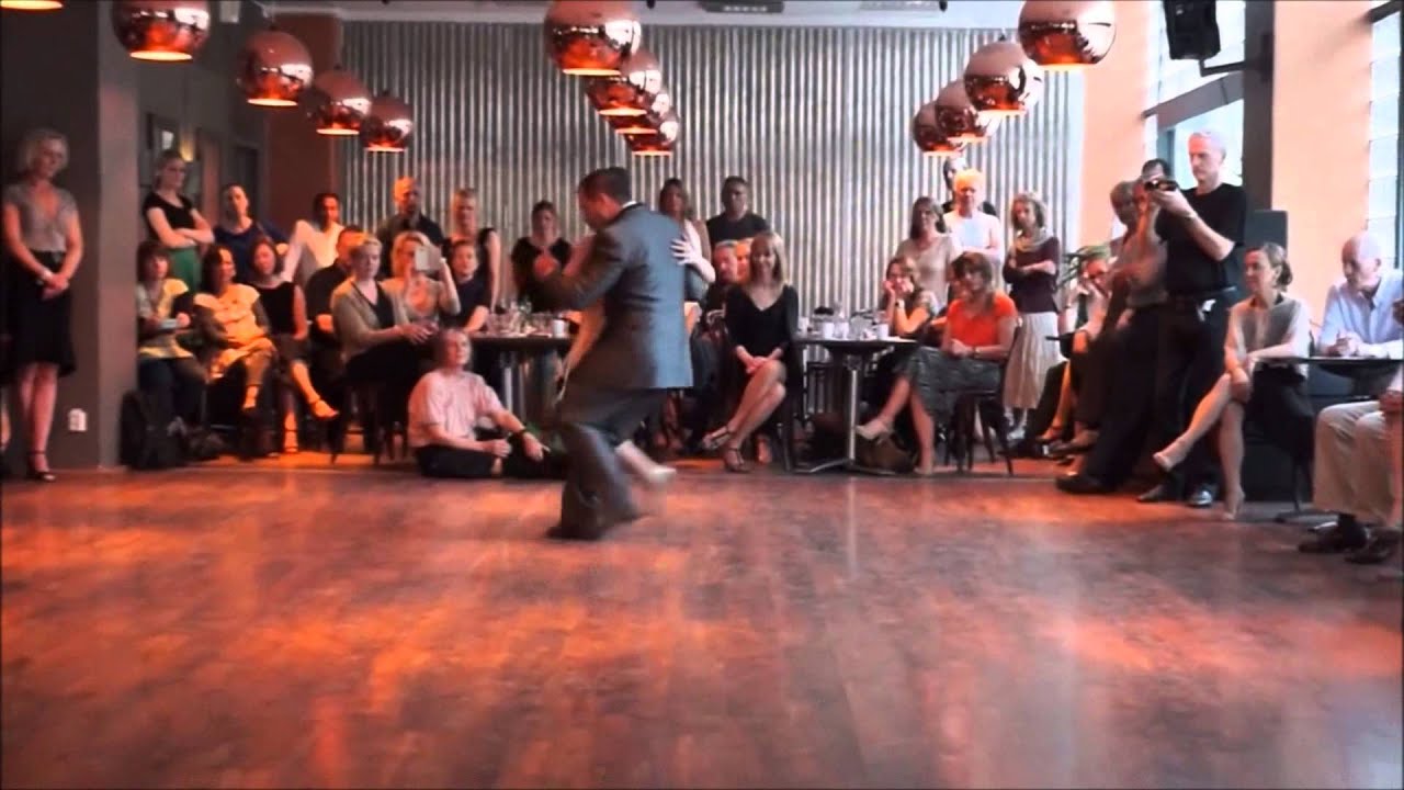 Video thumbnail for Cristina Sosa y Daniel Nacucchio en Academia del Tango en Grecia, 3-5 de Abril 2015