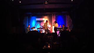 Bebel Gilberto &amp; Marcelo D2 - Close Your Eyes - City Winery 8/3/11