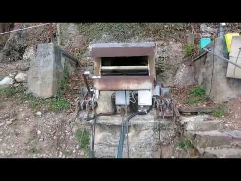 Standseilbahn 1803.02 Chardonne Telefuni - Abfahrt in der Bergstation