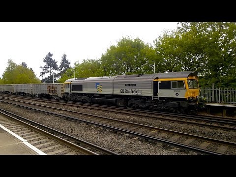 66794 "Steve Hannam" accelerating away from Byfleet Jn with the 6Y62 Newhaven to Woking 27/04/22