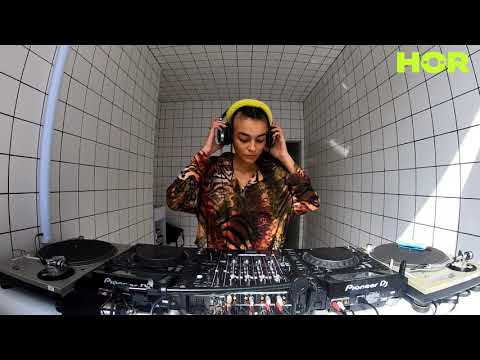 Ashus / August 16 / 3pm-4pm