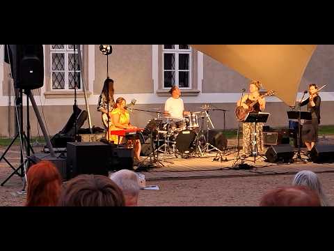 Podpořte svou kulturu, autentickou tvorbu kapely EVAMORE, podpořte CD JEDNODUŠE