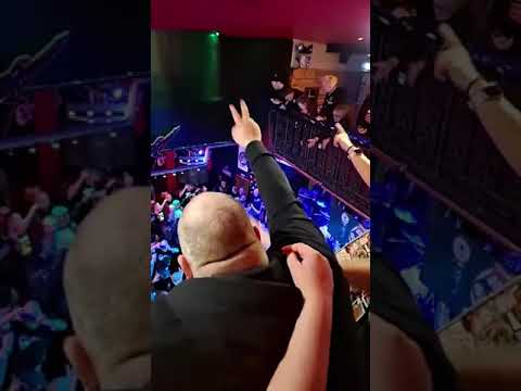 Lokalmatadore - Ich bin dumm Viva Lokalmatador P.F.A. Live Don't Panic Essen 16.02.2025 Letzter Gig.