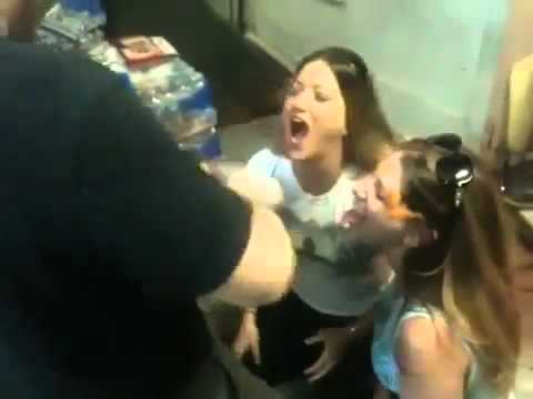 2girls 1carrot