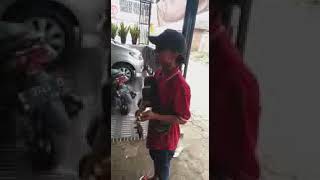 Download lagu Pengamen lucu nyayiin lagu virus corona mp3 Download lagu Pengamen lucu nyayiin lagu virus corona mp3