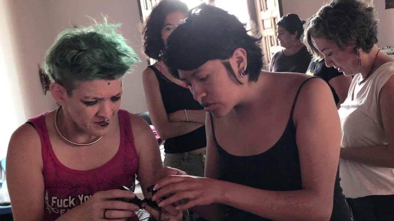 Trailer Autodefense Gynecology