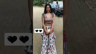 Download lagu Kim Sharma video#shorts #kimsharma mp3