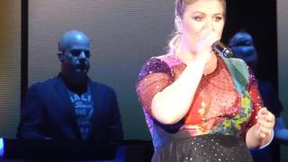 Kelly Clarkson - Take You High - Live Austin360 Amphitheater, Texas - Sat 29th Aug 2015