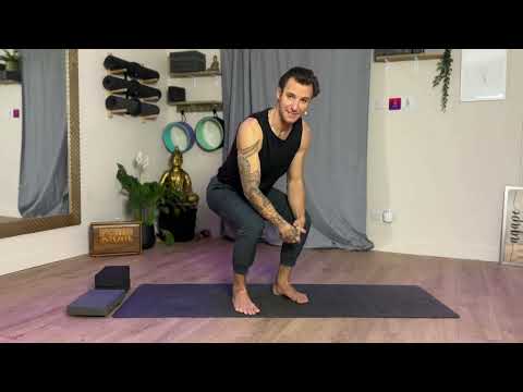 Deep Yoga Squat (Malasana) Tutorial 