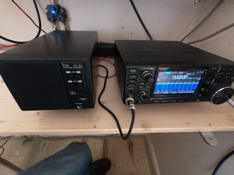 Icom SP-23 EXTENSION SPEAKER ,,,,DO YOU NEED ONE,,HAVE A LISTEN.