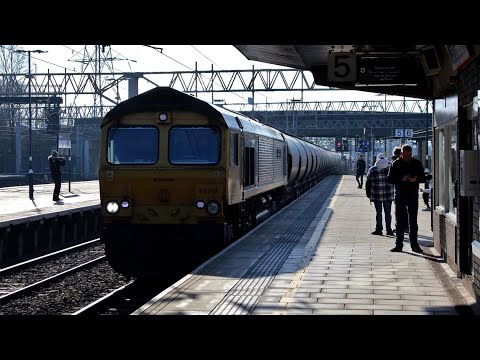 Stafford Railway Station 66742 GBRf passing P5 on 6M90 on 15th March 2025