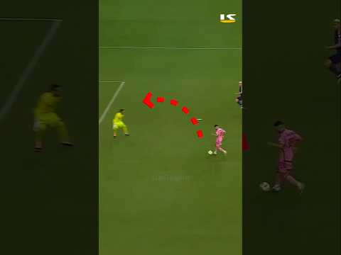 ميسي العبقري سجل بعقله قبل استخدام جسده 🐐🧠