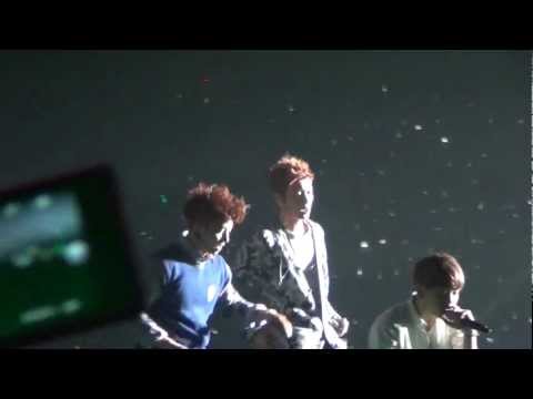 *fancam* 120205 BEAST / BAD GIRL @Beautiful Show