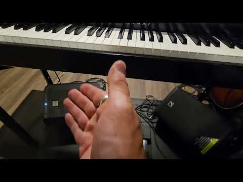 Dean Holtz Review of EV Everse 8 Vs Yorkville EXM Mobile 8