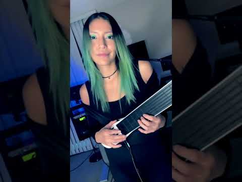 Shadow Cliq - Future Guitar Riff